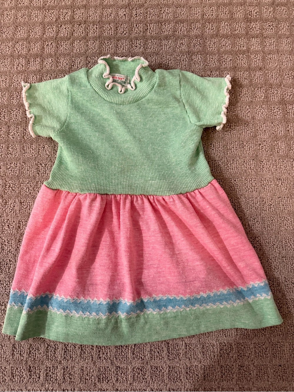 healthtex Mint Green & Pink Knit Colorblock Dress